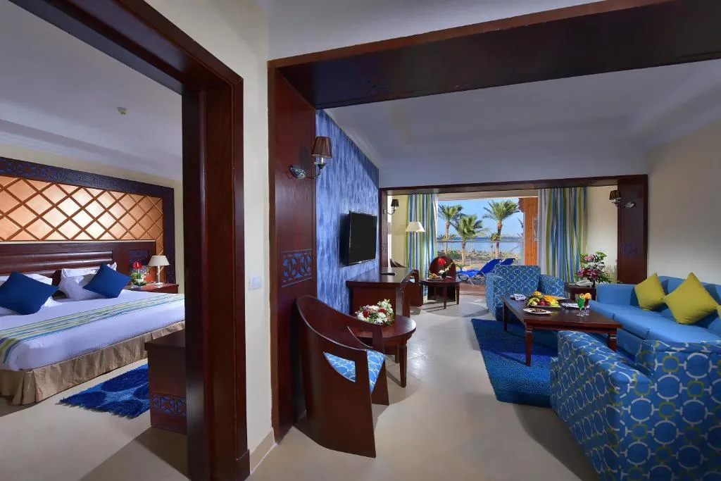 Suite with Sea View